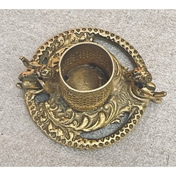 Baroque Cherub Hors D’oeuvres Pick Holder W 8 Theater Face Picks Gold Tone - Picture 3 of 12